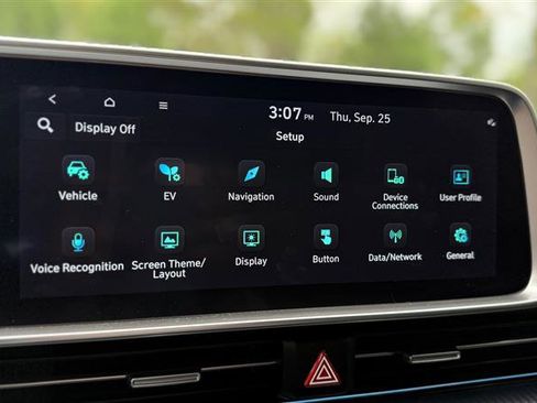 Used 2023 Hyundai Ioniq 6 SEL image 29