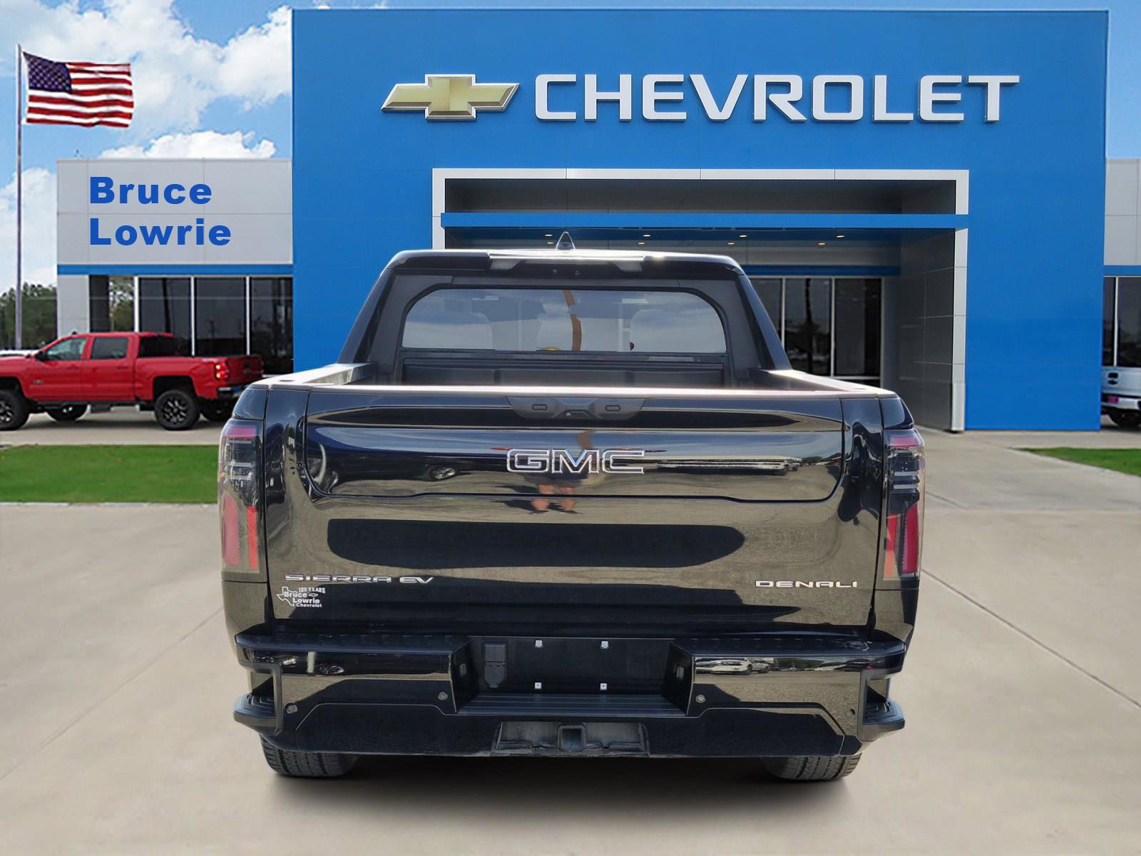 Used 2025 GMC Sierra EV Denali AWD/4WD image 5