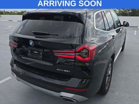 Used 2023 BMW X3 xDrive30i w/ Convenience Package AWD/4WD image 3