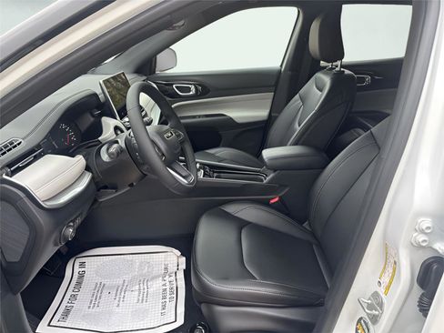 New 2026 Jeep Compass Limited AWD/4WD image 9