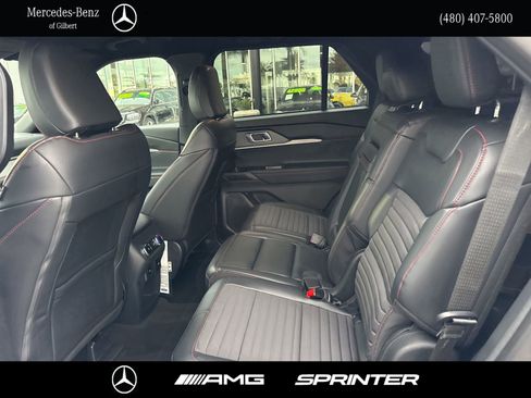 Used 2025 Ford Explorer ST-Line RWD image 17