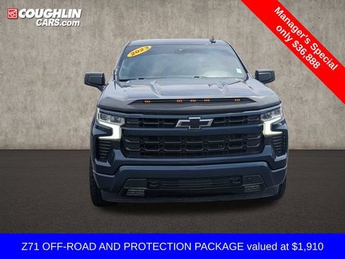 Used 2023 Chevrolet Silverado 1500 RST AWD/4WD image 2