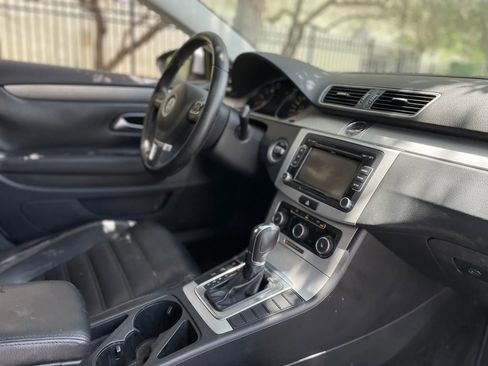Used 2012 Volkswagen CC Sport FWD image 25