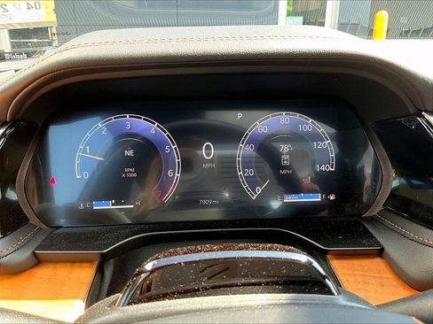 Used 2025 Jeep Grand Cherokee L Summit AWD/4WD image 8