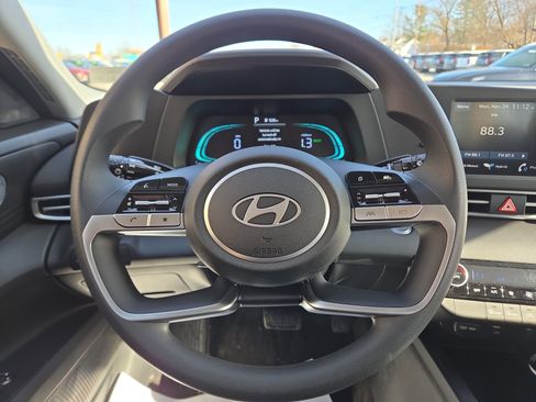 New 2026 Hyundai Elantra Blue image 17