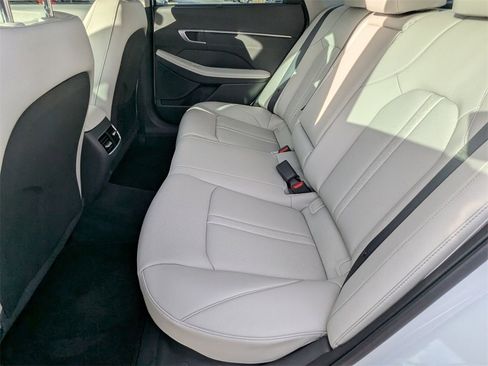 Certified 2024 Hyundai Sonata Limited image 18