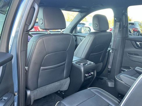 Used 2025 Buick Enclave Preferred image 20