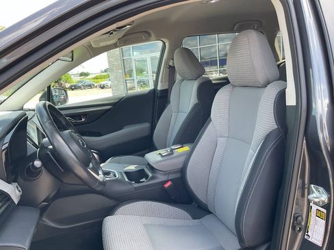 Used 2023 Subaru Outback Premium AWD/4WD image 15