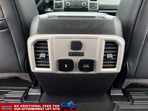 Used 2019 Ford F350 Lariat w/ Lariat Ultimate Package image 31