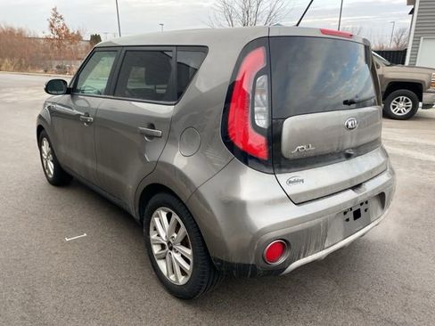 Used 2019 Kia Soul + w/ Primo Package image 6