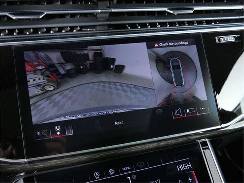 Used 2025 Audi Q7 3.0T Premium Plus image 22