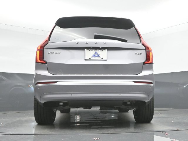 New 2026 Volvo XC90 B6 Plus w/ Protection Package Premier AWD/4WD image 44