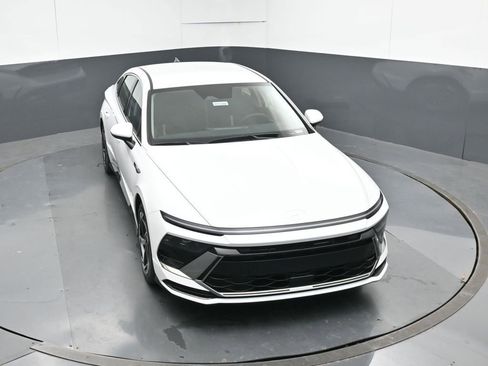 New 2026 Hyundai Sonata SEL FWD image 24