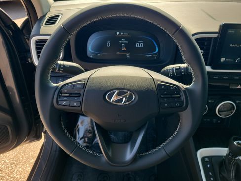 New 2026 Hyundai Venue SEL image 21