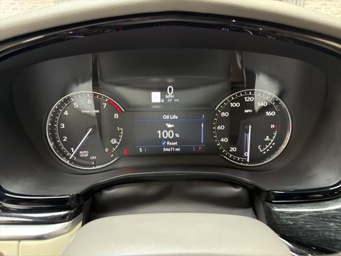 Used 2022 Cadillac XT6 Premium Luxury image 28