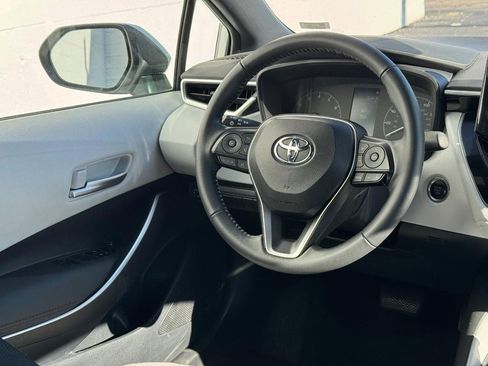 Used 2024 Toyota Corolla SE image 12