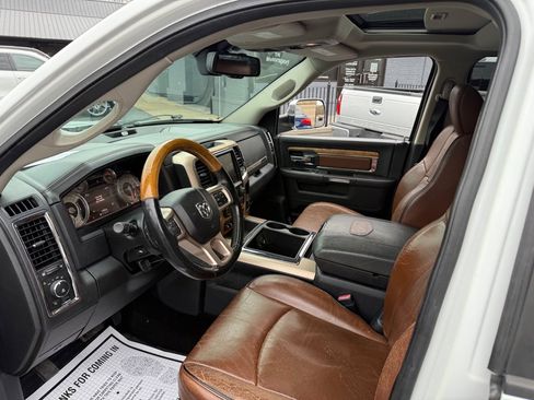 Used 2014 RAM 1500 Laramie Longhorn w/ Convenience Group image 40