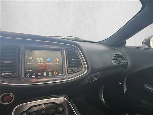 Used 2016 Dodge Challenger R/T Scat Pack w/ Leather Interior Group image 13