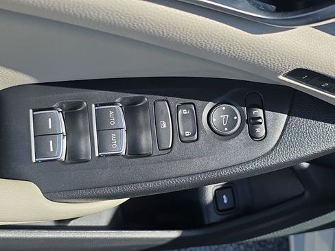 Used 2018 Honda Accord Touring image 20