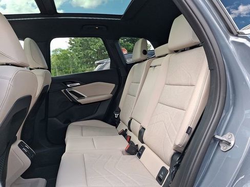 Used 2024 BMW X1 xDrive28i w/ Convenience Package AWD/4WD image 10