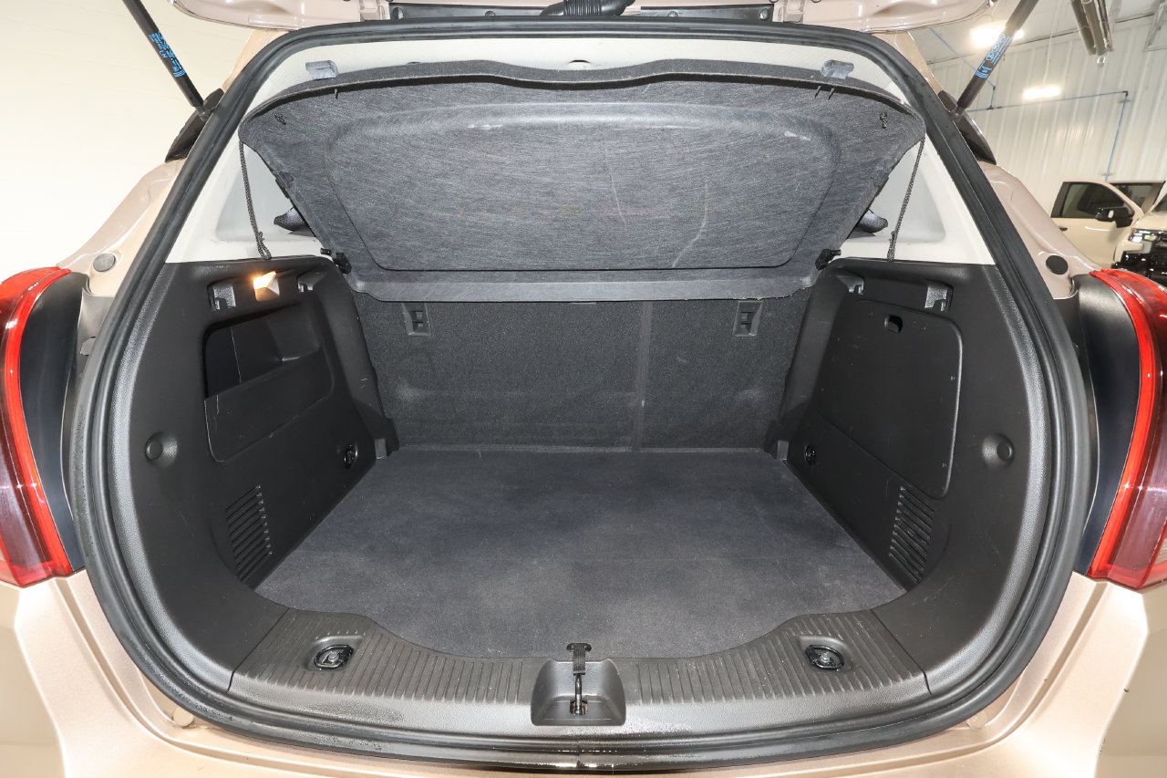 Used 2018 Buick Encore Preferred FWD image 15