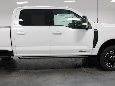 New 2026 Ford F250 Platinum AWD/4WD image 10