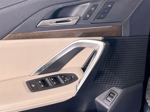 Used 2025 BMW X1 xDrive28i w/ Convenience Package image 18