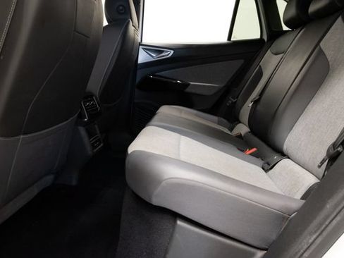 Used 2023 Volkswagen ID.4 Pro RWD image 36