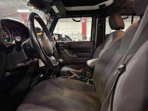 Used 2017 Jeep Wrangler Unlimited Sport w/ Quick Order Package 23S image 12