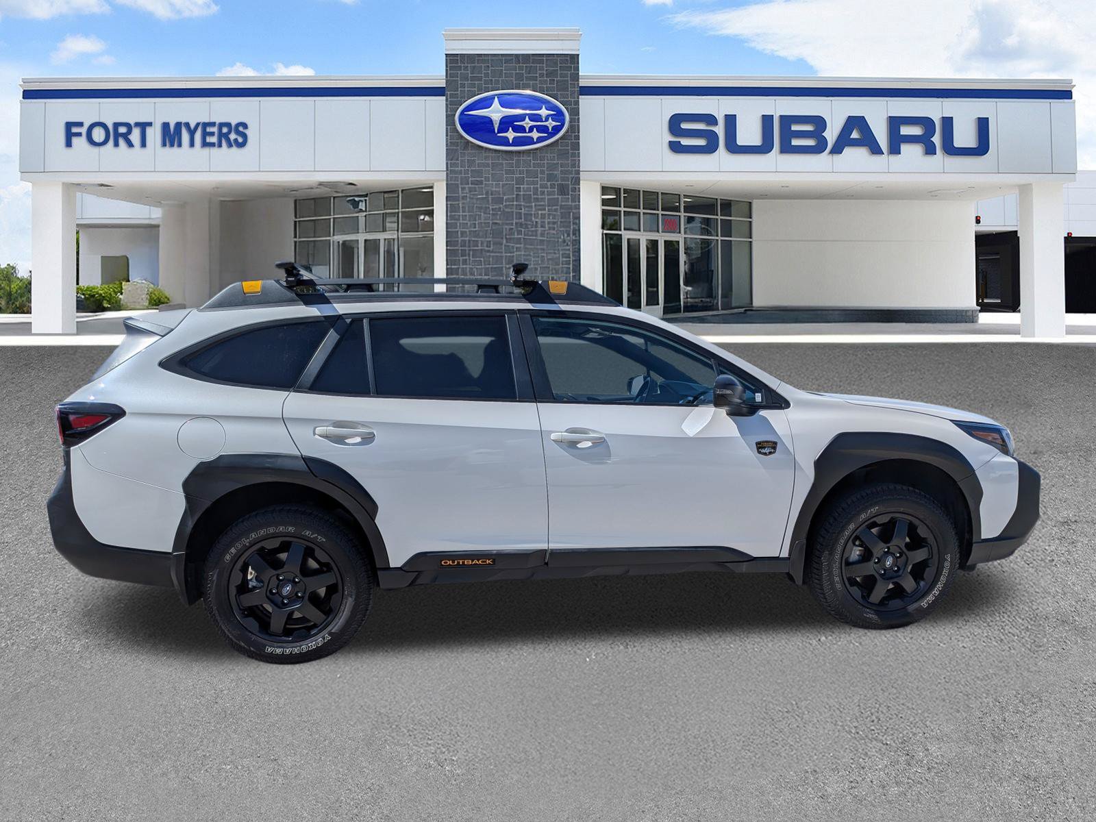 Used 2024 Subaru Outback Wilderness AWD/4WD image 3