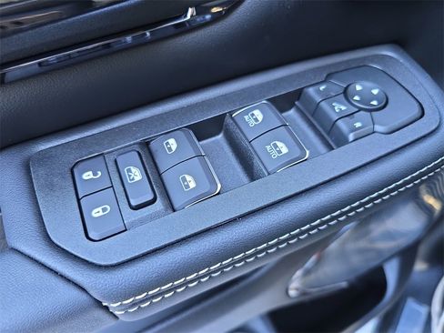 New 2026 RAM 1500 Limited image 28