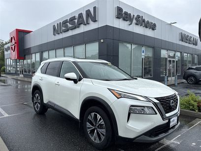 Certified 2022 Nissan Rogue SV w/ SV Premium Package