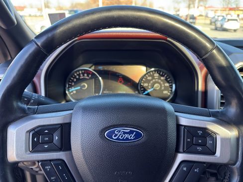 Used 2019 Ford F150 Platinum w/ Equipment Group 701A Luxury image 25