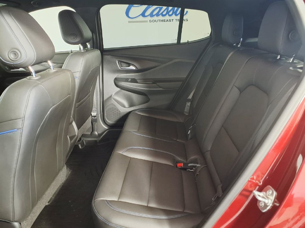 Used 2025 Buick Envista Sport Touring w/ Convenience I Package FWD image 14