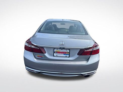 Used 2016 Honda Accord EX-L image 4