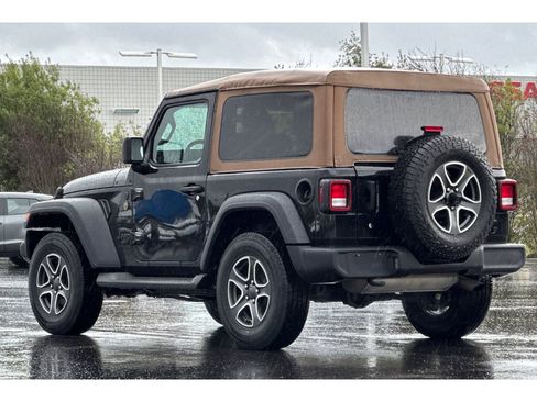 Used 2020 Jeep Wrangler Sport image 6