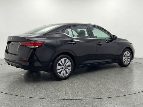 Used 2025 Nissan Sentra S FWD image 9
