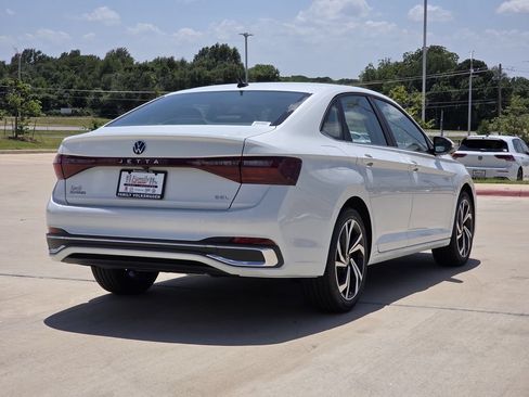 New 2026 Volkswagen Jetta SEL FWD image 4