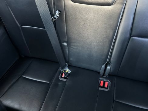 Certified 2021 Toyota Highlander Platinum AWD/4WD image 15