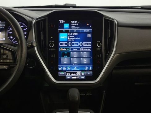 Used 2024 Subaru Crosstrek 2.0i Premium image 23