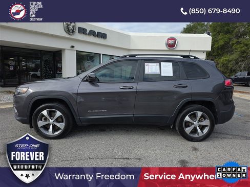 Used 2022 Jeep Cherokee Limited image 8