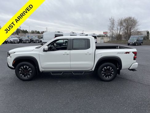 Used 2024 Nissan Frontier PRO-4X w/ Technology Package image 6