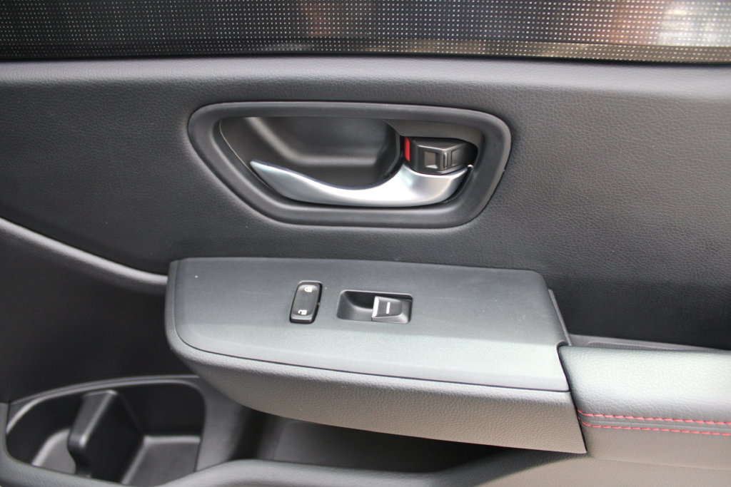 Used 2025 Honda Pilot Black Edition image 47