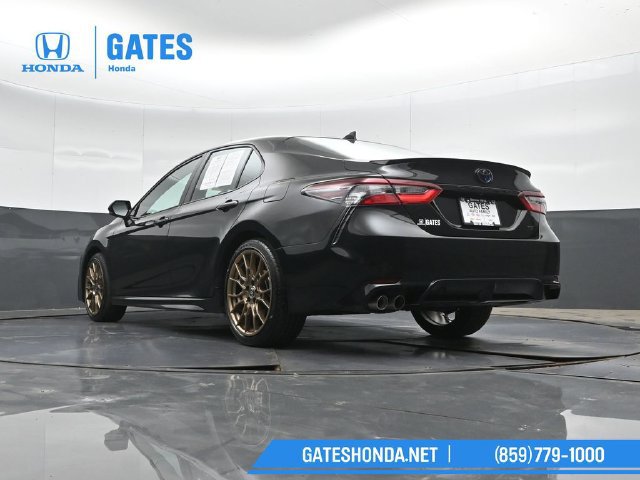 Used 2024 Toyota Camry SE w/ Convenience Package FWD image 41