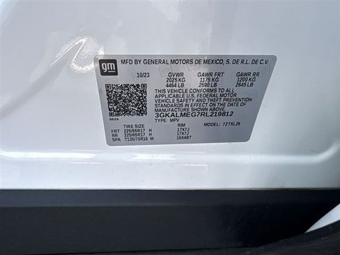 Certified 2024 GMC Terrain SLE w/ Driver Convenience Package FWD image 32