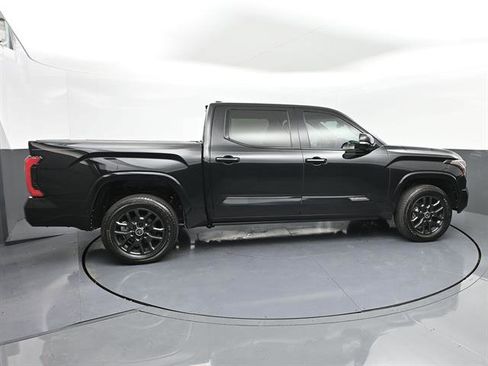 Used 2024 Toyota Tundra Platinum AWD/4WD image 27