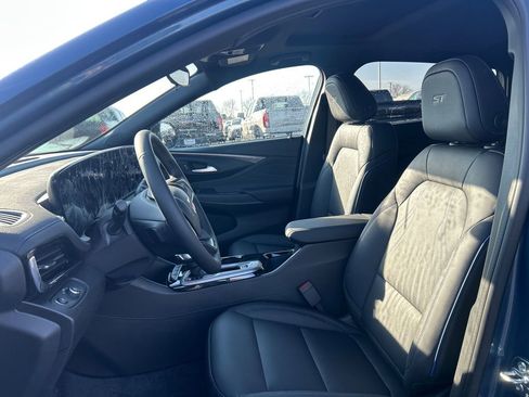 New 2026 Buick Envista Sport Touring w/ Advanced Safety Package FWD image 18