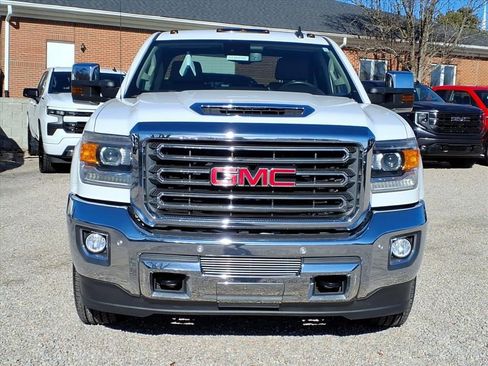 Used 2019 GMC Sierra 3500 SLT w/ Duramax Plus Package image 2