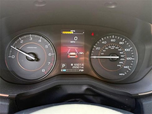 Used 2018 Subaru Crosstrek 2.0i Premium w/ Eyesight System image 18