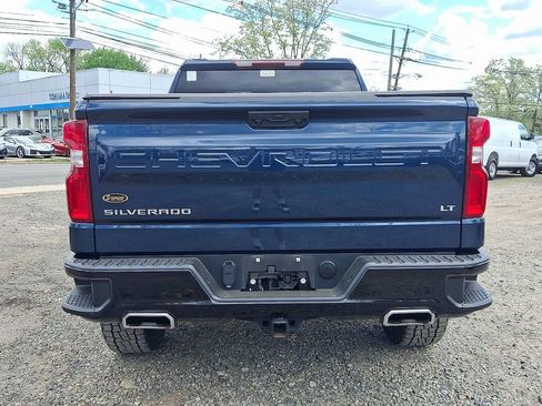 Used 2023 Chevrolet Silverado 1500 LT Trail Boss AWD/4WD image 6